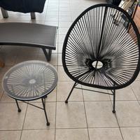 Sedia con tavolino