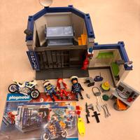 PLAYMOBIL City Fuga dalla Stazione di Polizia