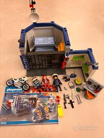 PLAYMOBIL City Fuga dalla Stazione di Polizia