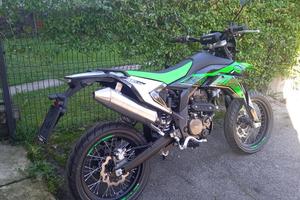 MOTARD KL KXE 125cc** MOT. APRILIA LC