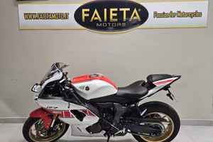 Yamaha YZF R7 World GP 60th Anniversary - 2023