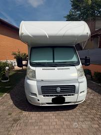 MC LOUIS TANDY 640