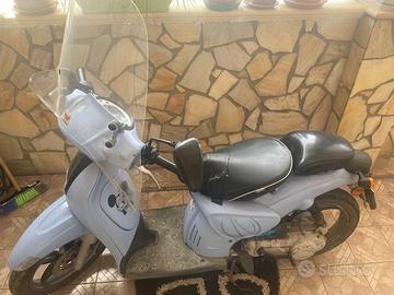 Scooter scarabeo 50 piaggio