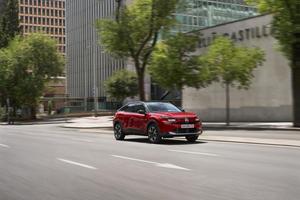 CITROEN C4 Hybrid 145 e-DCS6 Plus