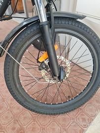 Bici elettrica semi-nuova