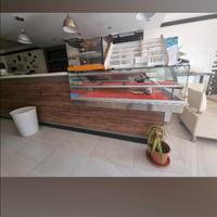 Arredamento bar completo