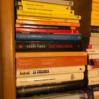 Libri vari 4 eur cad