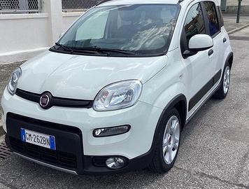 Fiat Panda 1.0 FireFly S&S Hybrid Garmin