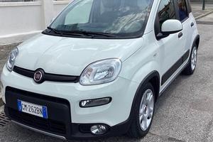 Fiat Panda 1.0 FireFly S&S Hybrid Garmin