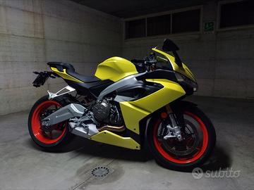 Aprilia Rs660 acid gold