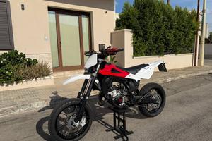 Husqvarna Supermotard 144 HTM
