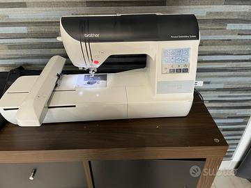 Ricamatrice Brother innovis 750E