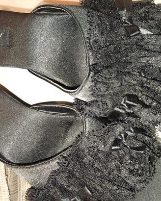 ciabatte raso e pizzo ,con tacco modello sexy