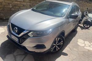 Nissan quasquai