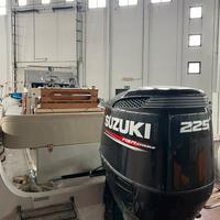 Suzuki 225 cv 4 tempi