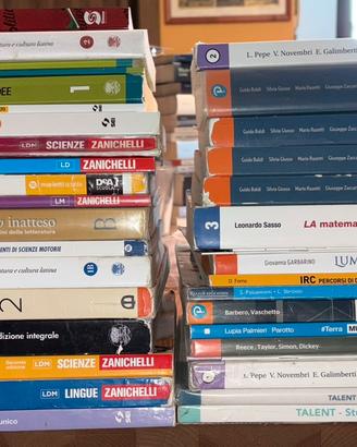 Stock di Libri per Liceo Scientifico