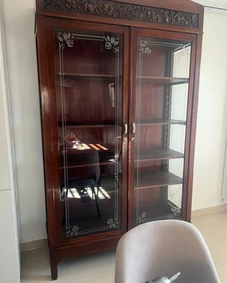 Antica credenza