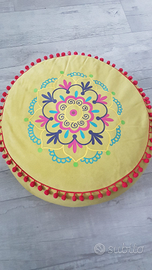 Pouf cuscini da terra