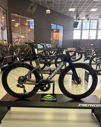 BICICLETTA MERIDA REACTO PRO  DURA-ACE 2027