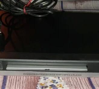 Lettore dvd/ cd / mp3 / divx Shinelco DXV290HD