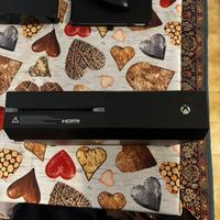 Xbox one+ 2 controller