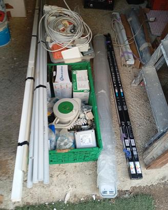 materiale elettrico 