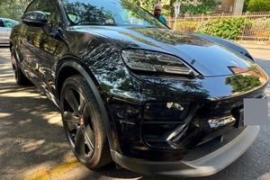 Porsche Macan 4 2025 – 22” Exclusive – PASM