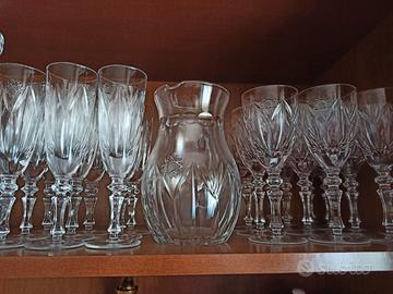 Servizio da 36 bicchieri in cristallo di Boemia