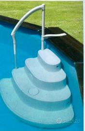 Scaletta per piscina con corrimano – come nuova