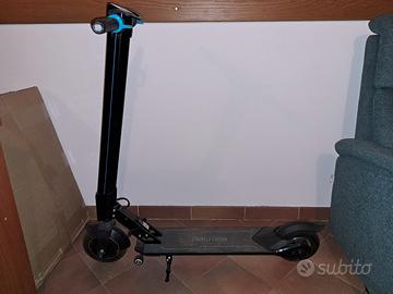 Monopattino Elettrico Inmotion