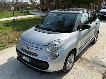 Fiat 500L living