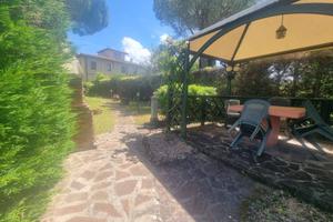 Rustico / Casale di 85 m² con 3 locali a Montesper