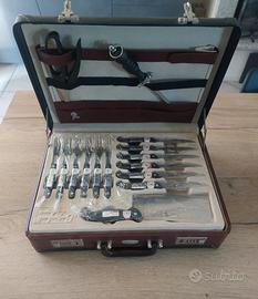 valigetta set coltelli e barbeque nuova