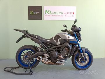 Yamaha MT-09 street rally