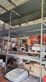 Scaffalature industriali in ferro