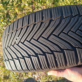 gomme invernale  225/50R17