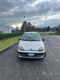 Fiat 600 - ideale per neopatentati