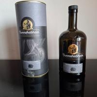 Bottiglia whisky Bunnahabhain vuota