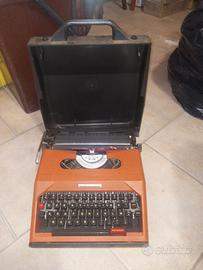 Macchina da scrivere Antares 
