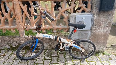 Bici pieghevole da sistemare