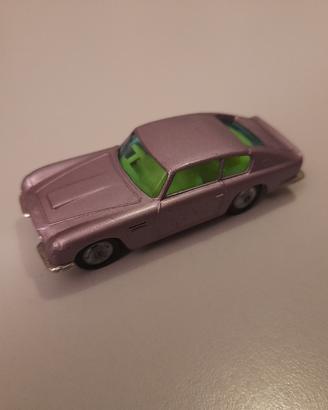 Husky Aston MARTIN DB6 modellino