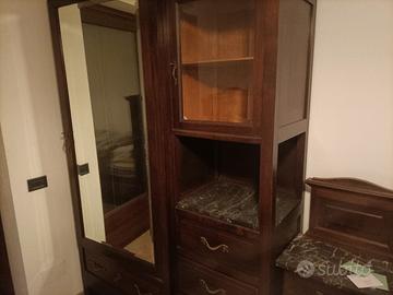 Camera antica in legno