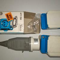 Varie tipologie di prese/spine a norme CEE 42 V