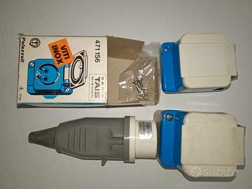 Varie tipologie di prese/spine a norme CEE 42 V