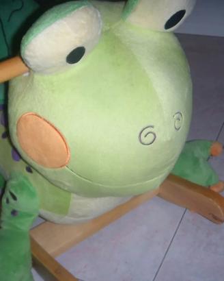 Rana a dondolo bambini dai 18 mesi in legno 60cm