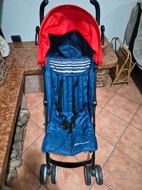 Passeggino leggero ad ombrello