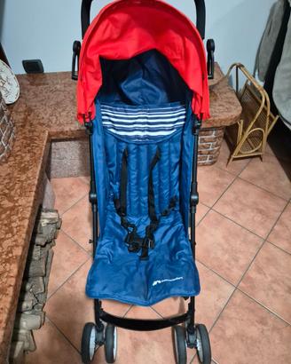 Passeggino leggero ad ombrello