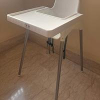 Seggiolone con vassoio