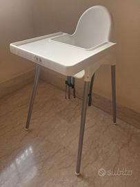 Seggiolone con vassoio