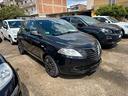 lancia-ypsilon-1-2-69-cv-unyca-momo-design